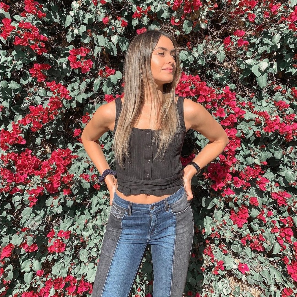 Black Button Down Cropped Tank Top with Strap